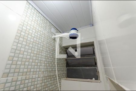 Banheiro de kitnet/studio para alugar com 1 quarto, 20m² em Jardim Maristela, São Paulo