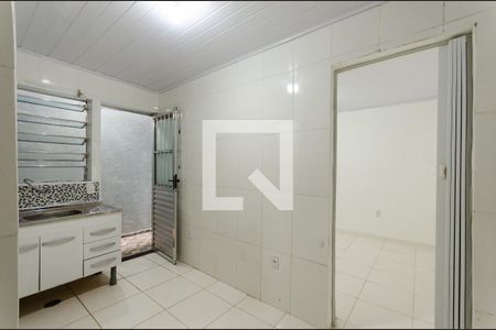 Cozinha de kitnet/studio para alugar com 1 quarto, 20m² em Jardim Maristela, São Paulo