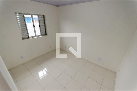 Quarto de casa para alugar com 1 quarto, 20m² em Jardim Maristela, São Paulo