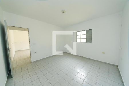 Quarto de casa para alugar com 1 quarto, 50m² em Parque Sao Rafael, São Paulo