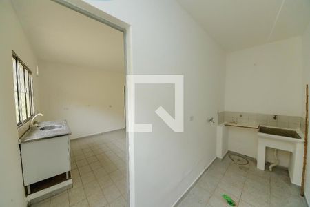Casa para alugar com 50m², 1 quarto e sem vagaÁrea de Serviço