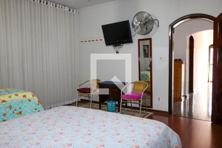 Casa à venda com 280m², 3 quartos e 5 vagasQuarto 1