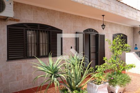 Casa à venda com 280m², 3 quartos e 5 vagasVaranda dos Quartos