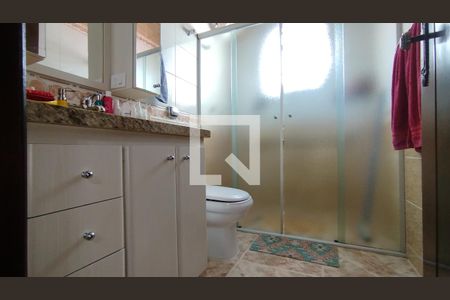 Casa à venda com 280m², 3 quartos e 5 vagasBanheiro da Suíte