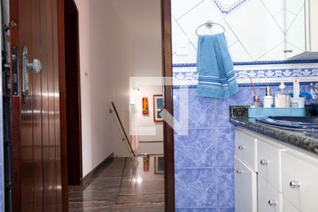 Casa à venda com 280m², 3 quartos e 5 vagasBanheiro Social