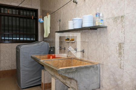 Casa à venda com 280m², 3 quartos e 5 vagasÁrea de Serviço