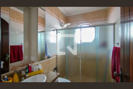 Casa à venda com 280m², 3 quartos e 5 vagasBanheiro da Suíte