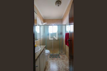 Casa à venda com 280m², 3 quartos e 5 vagasBanheiro da Suíte