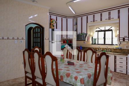 Casa à venda com 280m², 3 quartos e 5 vagasCozinha