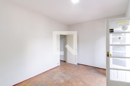 Quarto 1 de apartamento para alugar com 2 quartos, 100m² em Vila Santo Estefano, São Paulo