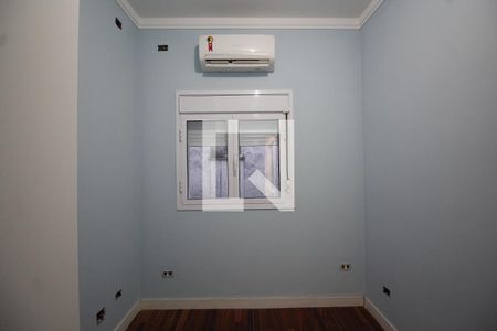 Casa à venda com 348m², 4 quartos e 2 vagasQuarto 1