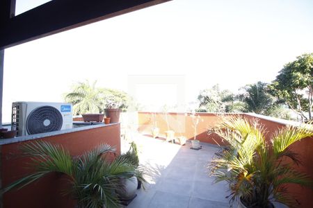 Casa à venda com 348m², 4 quartos e 2 vagasÁrea externa