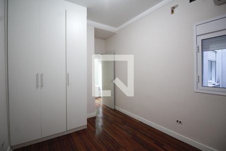 Casa à venda com 348m², 4 quartos e 2 vagasQuarto 2