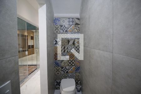 Casa à venda com 348m², 4 quartos e 2 vagasLavabo