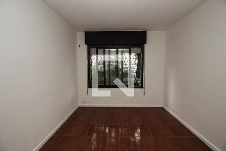 Quarto 1 de apartamento para alugar com 2 quartos, 66m² em Medianeira, Porto Alegre