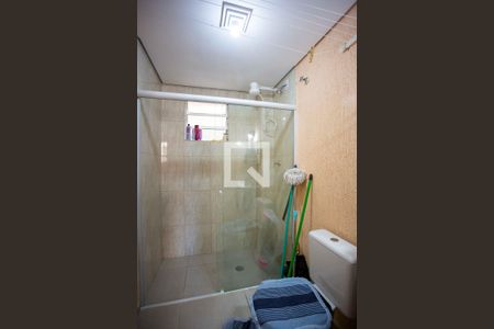 Banheiro da Suíte de apartamento à venda com 2 quartos, 58m² em Taboão, Diadema