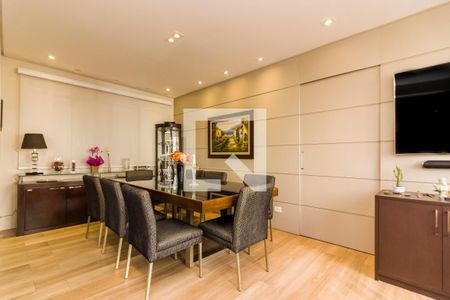 Sala de apartamento à venda com 3 quartos, 142m² em Jardim Europa, São Paulo