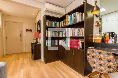 Sala de apartamento à venda com 3 quartos, 142m² em Jardim Europa, São Paulo