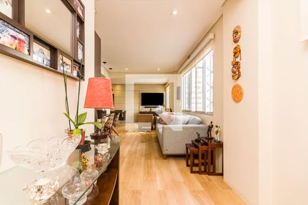 Sala de apartamento à venda com 3 quartos, 142m² em Jardim Europa, São Paulo