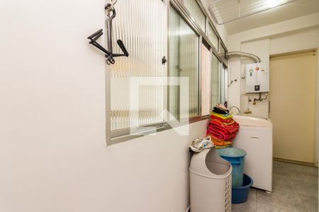 Apartamento à venda com 142m², 3 quartos e 1 vagaÁrea de Serviço