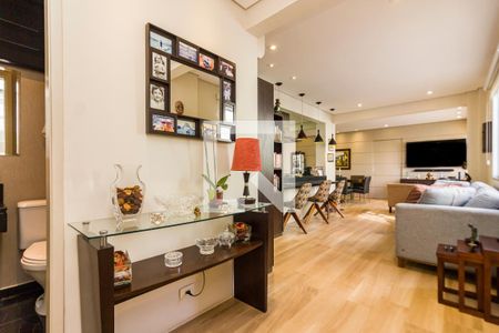 Sala de apartamento à venda com 3 quartos, 142m² em Jardim Europa, São Paulo