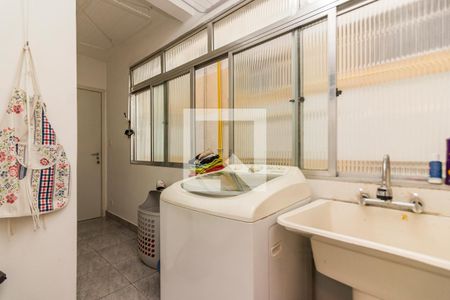 Apartamento à venda com 142m², 3 quartos e 1 vagaÁrea de Serviço