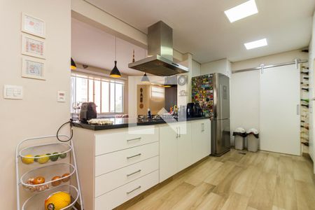 Cozinha de apartamento à venda com 3 quartos, 142m² em Jardim Europa, São Paulo