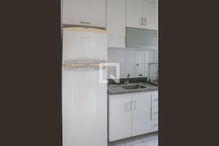 Apartamento para alugar com 47m², 2 quartos e 1 vaga Apartamento para alugar com 47m², 2 quartos e 1 vagaCozinha e Área de Serviço