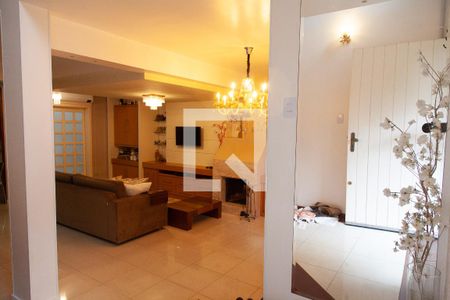Hall de entrada de casa para alugar com 3 quartos, 110m² em Cristo Rei, São Leopoldo