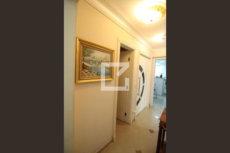 Apartamento à venda com 151m², 3 quartos e 2 vagasCorredor