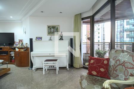 Apartamento à venda com 151m², 3 quartos e 2 vagasSala