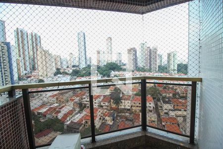 Apartamento à venda com 151m², 3 quartos e 2 vagasVaranda Quarto 3