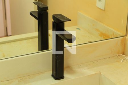 Apartamento à venda com 79m², 2 quartos e 1 vagaBANHEIRO