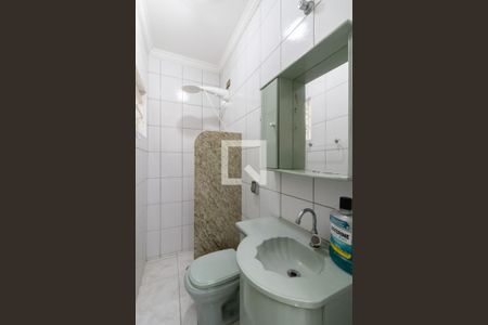 Banheiro da Suíte de casa à venda com 2 quartos, 129m² em Vila Maricy, Guarulhos