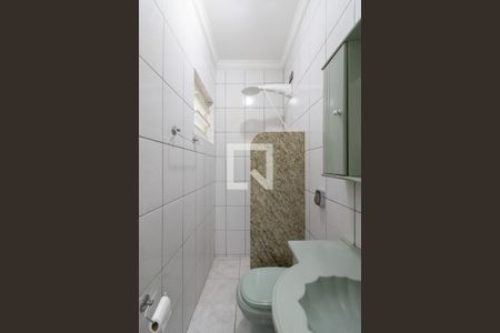 Banheiro da Suíte de casa à venda com 2 quartos, 129m² em Vila Maricy, Guarulhos