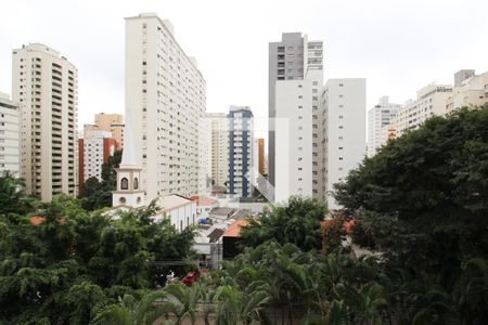 Vista  de apartamento à venda com 3 quartos, 92m² em Moema, São Paulo