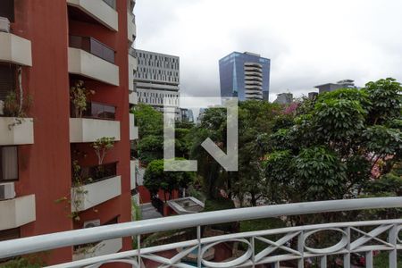 Varanda  de apartamento para alugar com 1 quarto, 48m² em Vila Nova Conceição, São Paulo