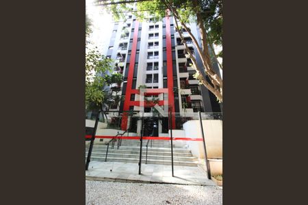 Apartamento à venda com 40m², 1 quarto e 1 vaga Apartamento à venda com 40m², 1 quarto e 1 vagaFachada