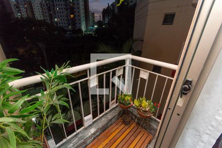 Sacada de apartamento para alugar com 2 quartos, 52m² em Vila Constanca, São Paulo