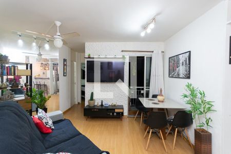 Sala de apartamento para alugar com 2 quartos, 52m² em Vila Constanca, São Paulo