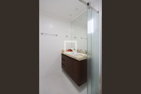 Apartamento para alugar com 153m², 3 quartos e 3 vagas Apartamento para alugar com 153m², 3 quartos e 3 vagasBanheiro social