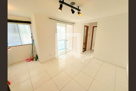 Sala de apartamento para alugar com 2 quartos, 55m² em Ingleses do Rio Vermelho, Florianópolis