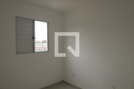 Quarto 2 de apartamento para alugar com 2 quartos, 35m² em Vila Carmosina, São Paulo