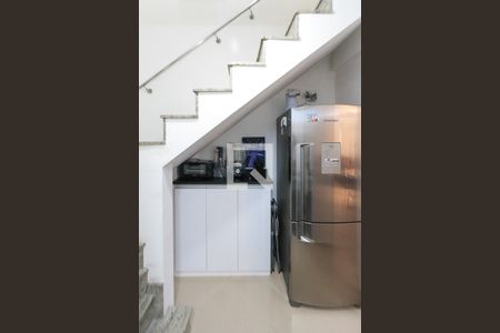 Casa de condomínio à venda com 170m², 3 quartos e 2 vagasHall