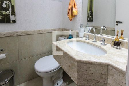 Casa de condomínio à venda com 170m², 3 quartos e 2 vagasLavabo