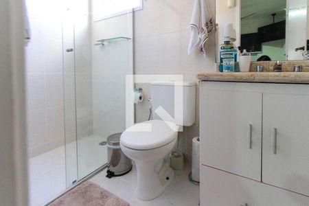 Casa de condomínio à venda com 170m², 3 quartos e 2 vagasBanheiro da Suíte