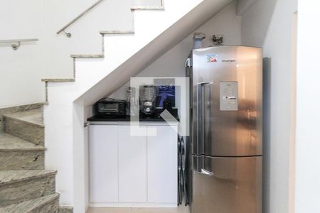 Casa de condomínio à venda com 170m², 3 quartos e 2 vagasHall