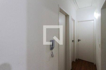 Casa de condomínio à venda com 170m², 3 quartos e 2 vagasCorredor