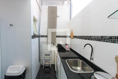 Casa de condomínio à venda com 170m², 3 quartos e 2 vagasCozinha