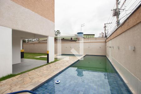 Apartamento à venda com 35m², 2 quartos e sem vagaÁrea comum - Piscina